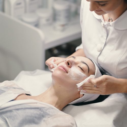 Tips for Picking the Best Face Rejuvenation Procedure